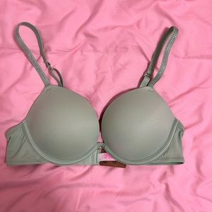 Victoria Secret Super Push Up Bra